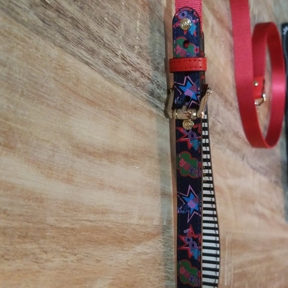 SOLD!New Henri Bendel Dog Leash - 45" - Picture 5 of 6